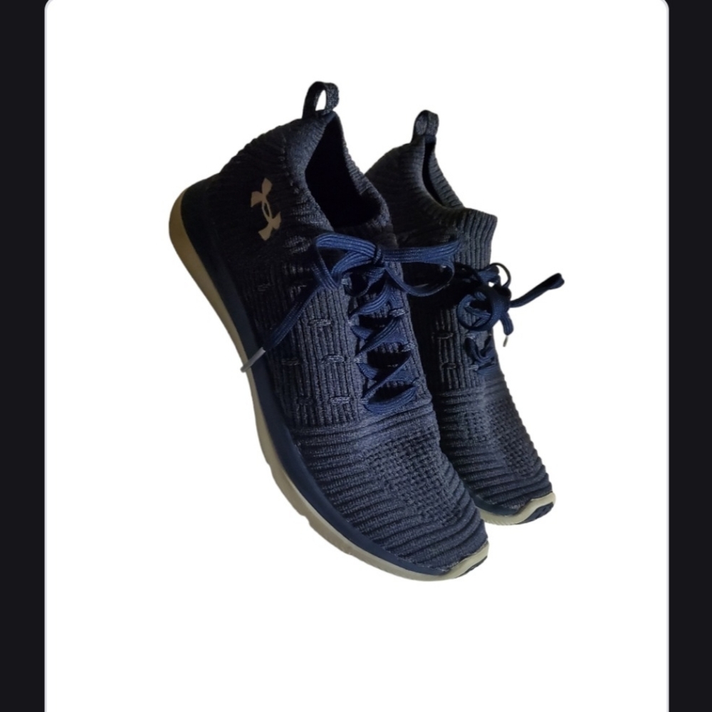 Adidas tennis shoes